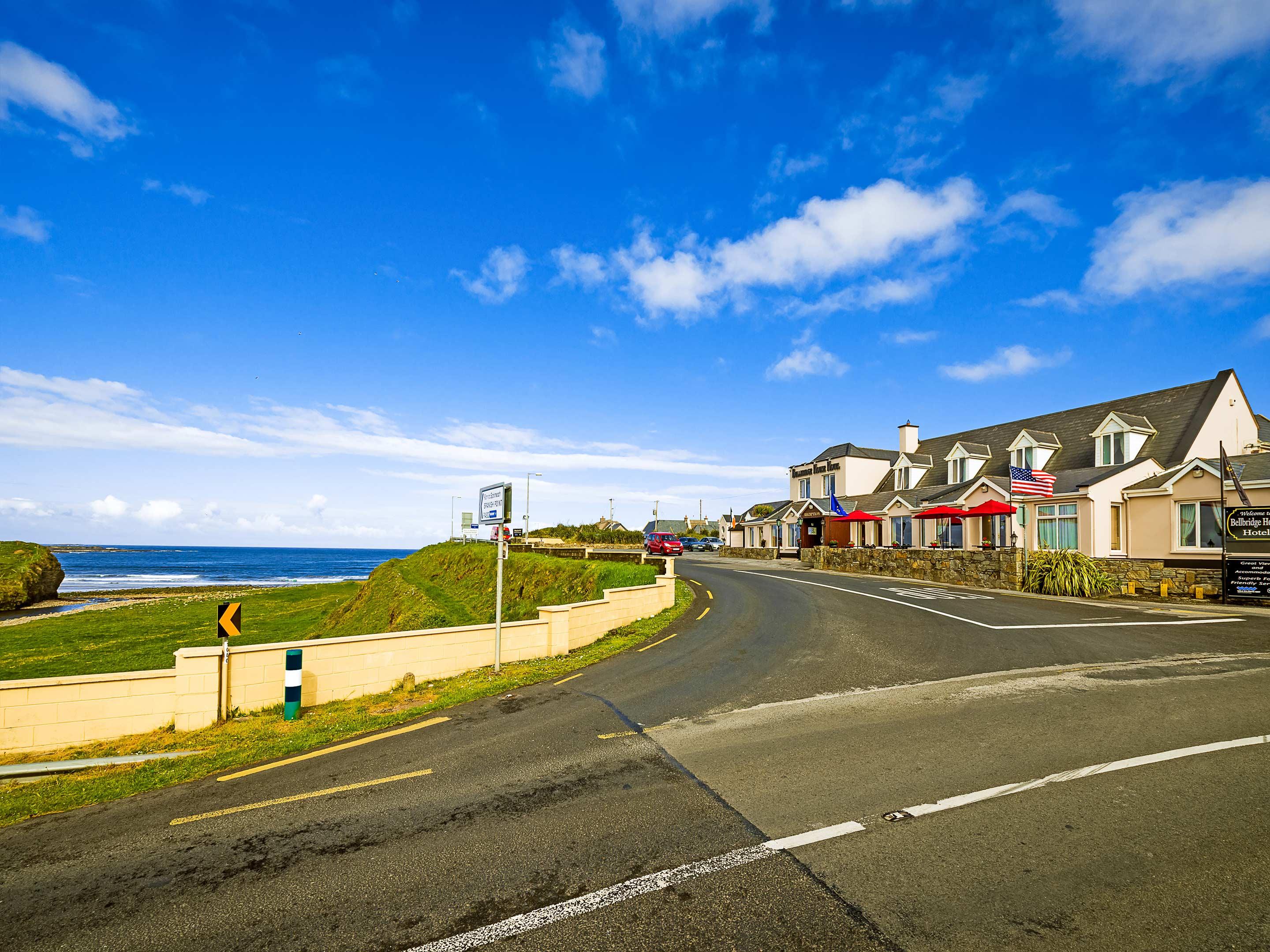 Bellbridge House Hotel Milltown Malbay Exterior photo