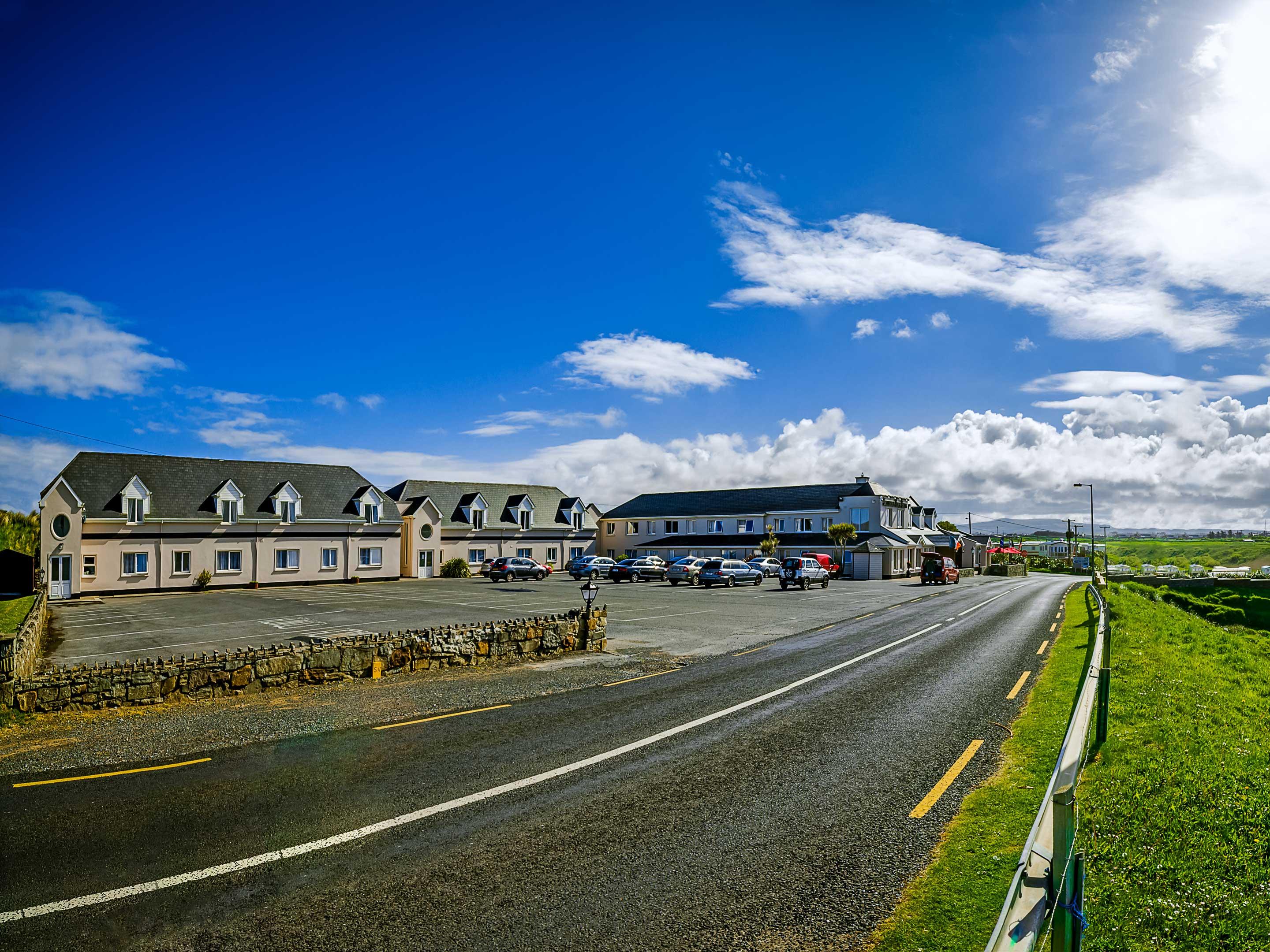 Bellbridge House Hotel Milltown Malbay Exterior photo